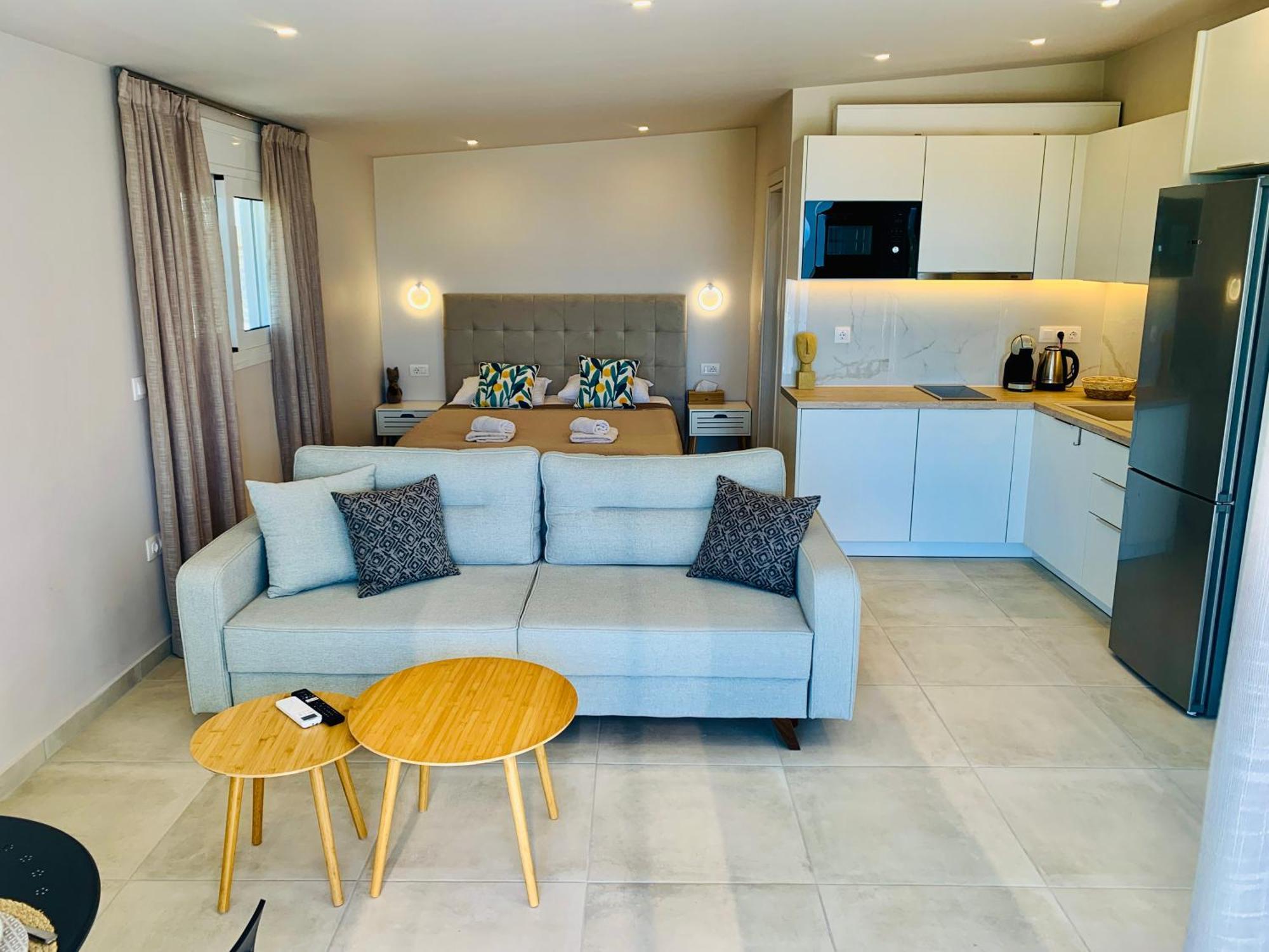 Thelfi Luxury Studio In Attica - Close To Varkiza Beach - Sea View Vári Exteriör bild